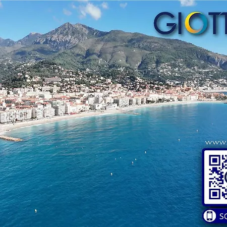 Apartmán Spacieux 2p Climatise Centre-ville Avec Grande Terrasse, Proche Plages Et Commerces - Fr-1-196-351